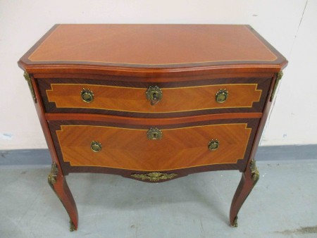 6716 - Komoda 1960 rokoko styl  62 x 34 cm  V - 65 cm   -  PRODANO